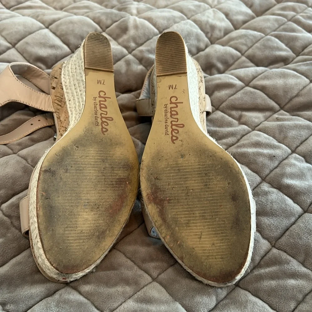 Charles David Elegant Beige Women's Sandals - Picture 4 of 4